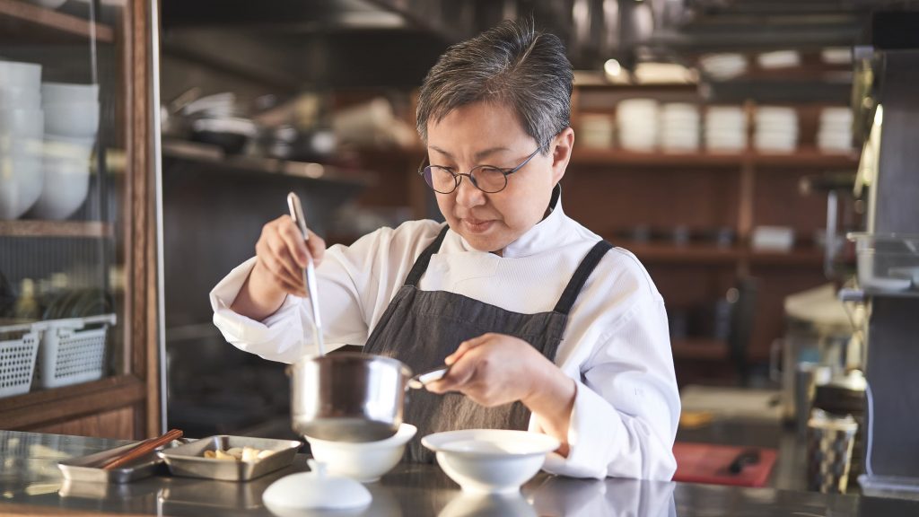Một vị đầu bếp nổi tiếng ở Hàn Quốc