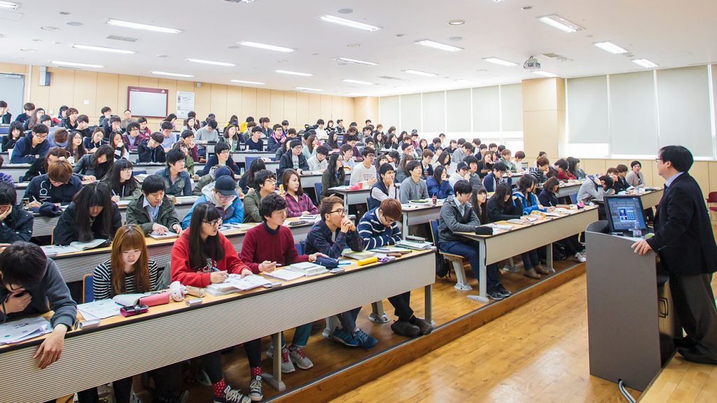 Một giờ lên lớp của sinh viên đại học ở Hàn Quốc