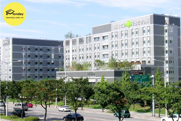 Bệnh viện trường Đại học Daejeon