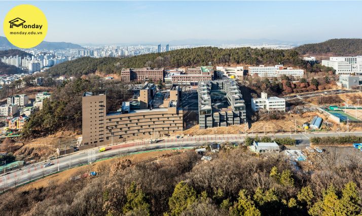 Đại học Daejeon view nhìn từ trên cao