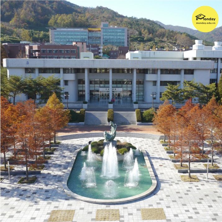 Khuôn viên Đại học Quốc gia Sunchon